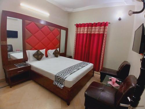 Subhan Palace Family BNB - image 8
