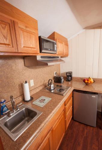 ห้องครัว, Knotty Pine Motel in เบนนิงตัน (VT)