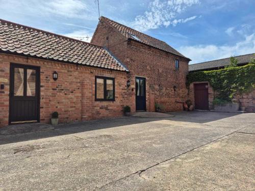 Buitenkant, Lodge Barns in Corby