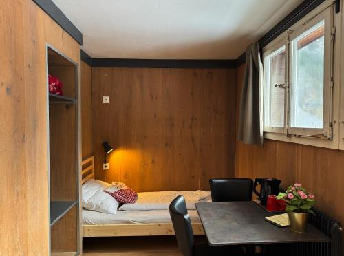 Twin Room with Shared Bathroom