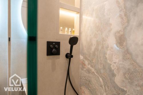 Veluxa-Luxe 2Bed 2 min walk to Dubai Mall, Dubai (Foto 8)
