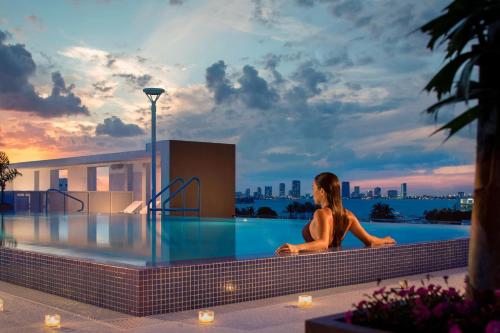 Úszómedence, Residence Inn by Marriott Miami Beach South Beach near South Beach