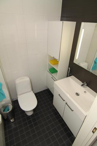 Semidetached house, 15 min from airport, sauna Semidetached house, 15 min from airport, sauna