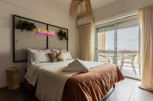 One-Bedroom Apartment image 8