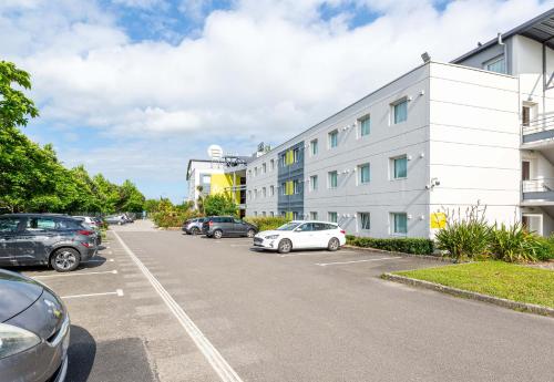 B&B Hôtel Nantes Aéroport - main image
