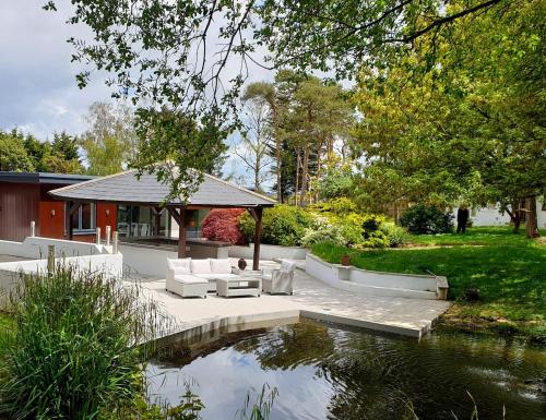 Tranquil & Unique Villa on the UK's sunniest place in Willingdon