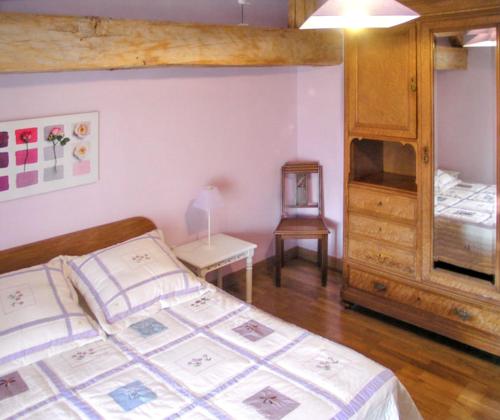 مدخل, Maison familiale paisible proche de Braslou + jardin spacieux in Razines