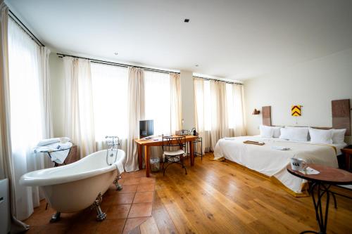 hotel photo