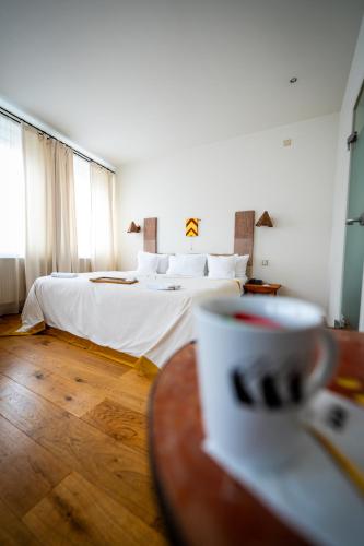 Junior Suite (3 Adults) image 7