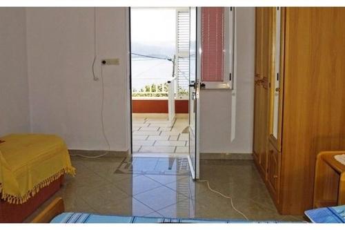 Apartments and Rooms Florijan - image 13