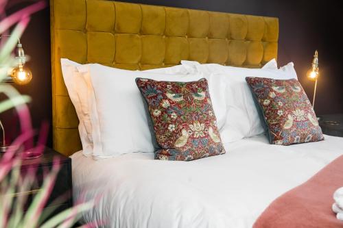 Serenity Suites Serenity Suites