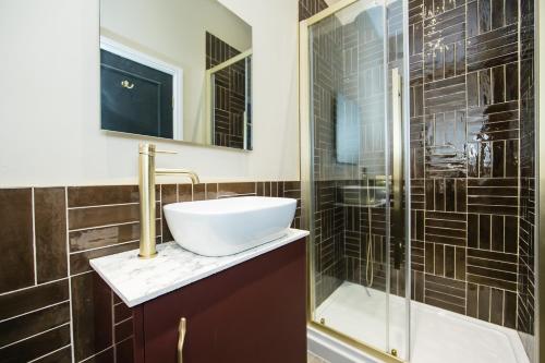 Serenity Suites Serenity Suites