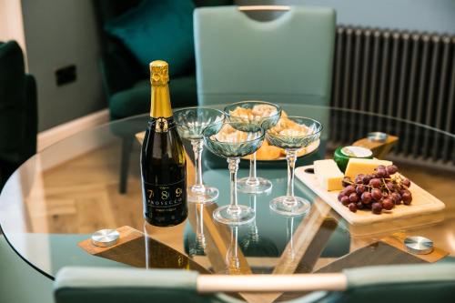 Serenity Suites Serenity Suites