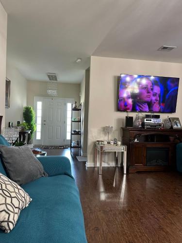 Bedroom in Modern Home near Myrtle Beach SC in Conway (SC)