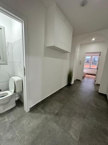 Ideal Room Near Gare du Midi, Брюссель (фото 7)
