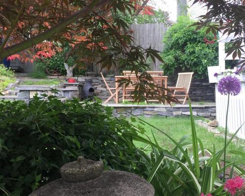 Peaceful Oasis on Munjoy Hill 1st flr 3BR parking Peaceful Oasis on Munjoy Hill 1st flr 3BR parking