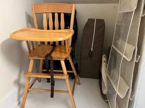 Peaceful Oasis on Munjoy Hill 1st flr 3BR parking Peaceful Oasis on Munjoy Hill 1st flr 3BR parking