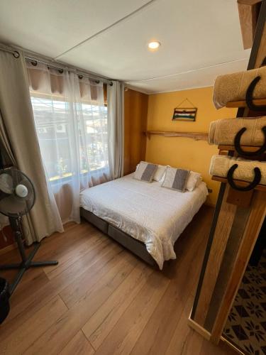 1 queen bed