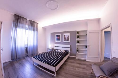UNYCA - 4 bedroom Apartment in Florence