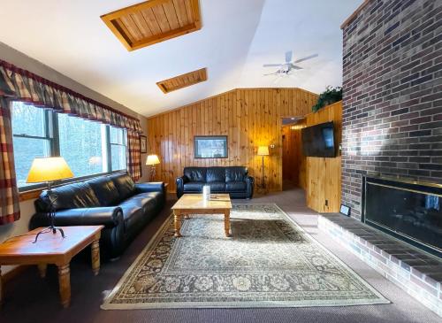Mountain Springs Lake Resort - image 12