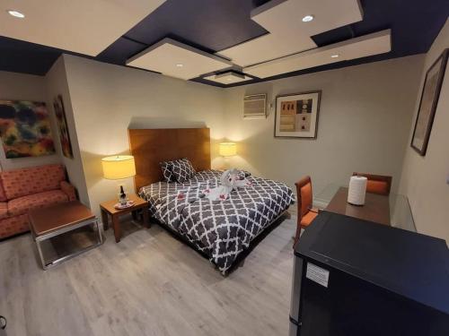 Vegas Unit A Charm to Remember Love of Vegas