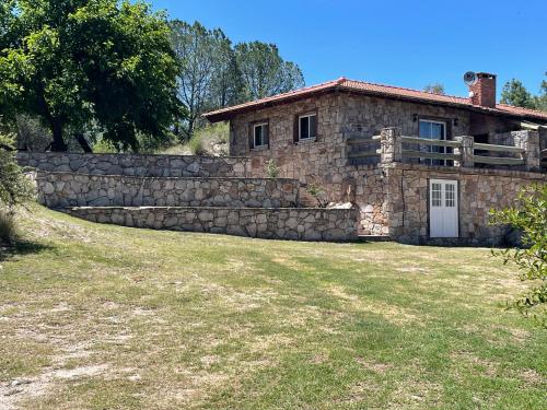 Campo la Sierra - El rincón alemán en San Luis – khách sạn tại Los Puqoius