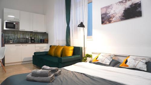 Quiet cozy apartment in the center, Praga