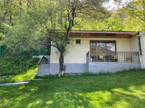 GreenWood Cottage, Dilidżan
