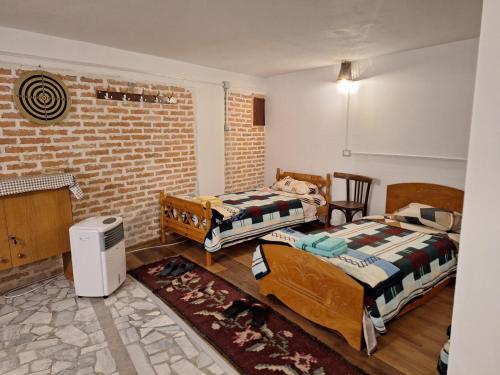 At Pikotiko's - Korca City Rooms for Rent