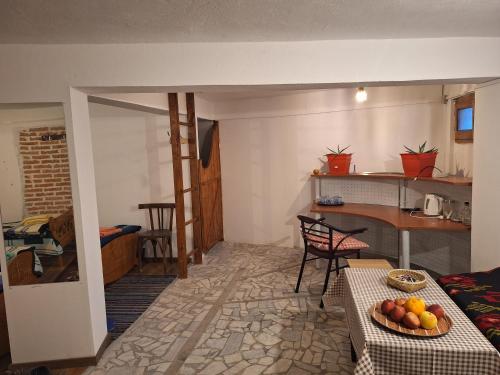 At Pikotiko's - Korca City Rooms for Rent