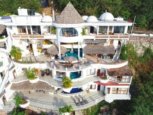 Eight-Bedroom Villa with 3 Private Pools image 10