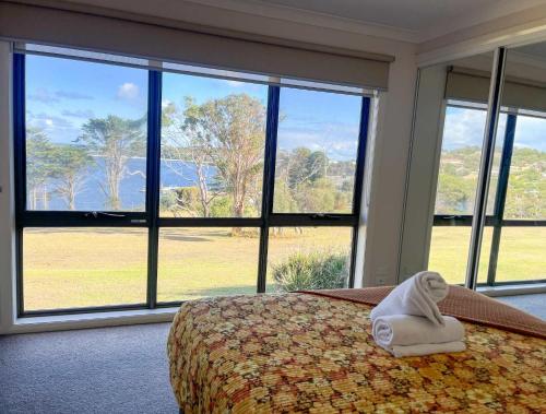 Hopkins View Holiday Home - Naringal