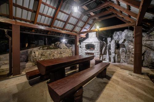 Iekārtas, CASA NATURA - charming chalet with hot tub in Begovo Razdolje