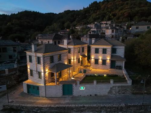 MAKRIS Papigo Luxury suites gîte à louer Aëtopétra