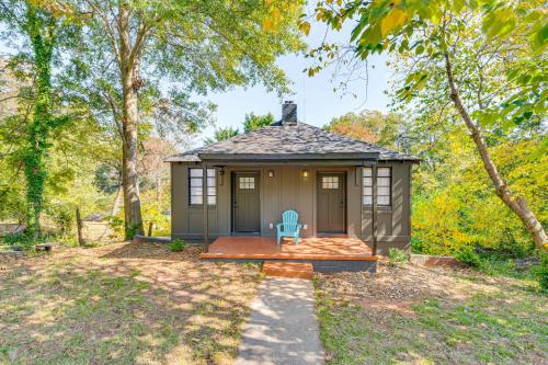 Studio Apartment Near East Atlanta Village in Edgewood