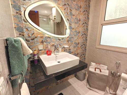 Roxy Square Apartment Roxy Square Apartment