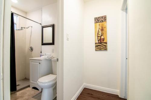 Charming 1-Bedroom Near Beverly Hills & Pico Dining, Los Angeles (fotografie 9)