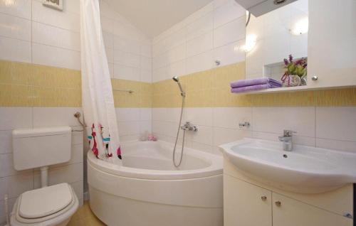 Apartments Pavlinovic - image 2