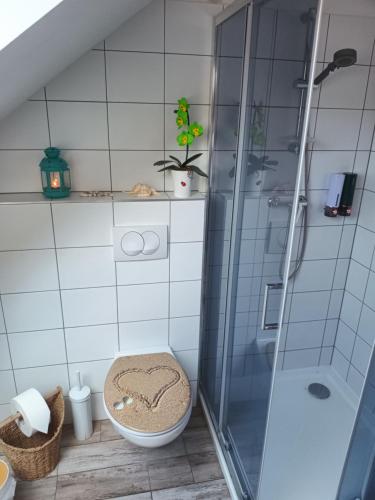 Zuhanyzó, Sailor Apartman Balatonlelle in Balatonlelle