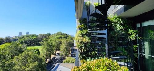 Okružje, Penthouse perfection with private rooftop pool in Waterloo