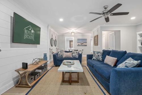 Coastal Casa 5 mins to Beach Old Village