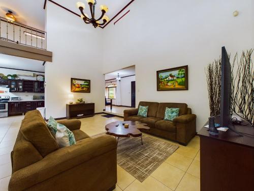 外部景觀, Catalina Cove 3- 6 Bedroomloft Home in 布拉希利托