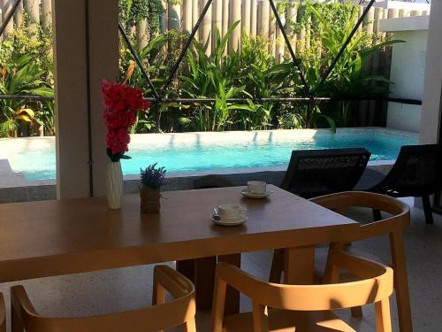 Hua-Hin premium pool villa with rooftop bathtub near Black Mountain Water Park