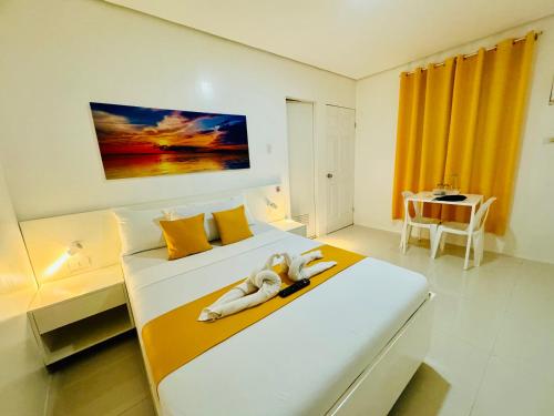 room detail thumbnail 2