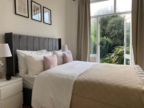 Picture of Beautiful One Bed Garden Flat In Muswell Hill