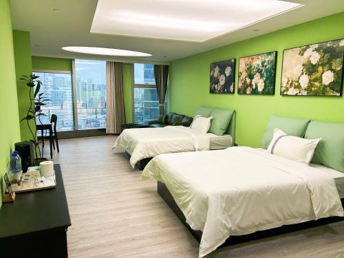 Pullman International Apartment Guangzhou Gangding Subway Station Taikoo Hui Branch in Guangzhou