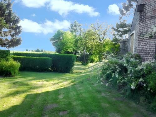 House with 3 bedrooms in Mailly Maillet with enclosed garden and WiFi - image 10