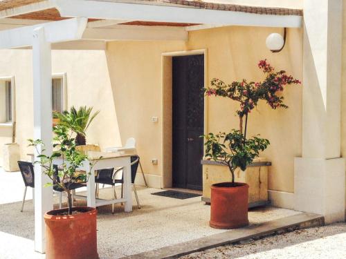 Modern apartment in Galatone with shared pool in Galatone