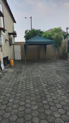 Casa Moderna con Piscina y Espacios al Aire Libre en Ciudad Celeste, Samborondon in Samborondon