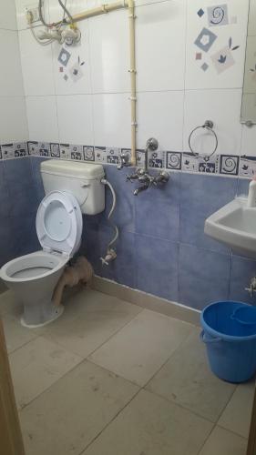 Murchi bite service apartment – Calcutta, LA